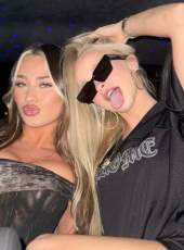 İki genç arkadaş Belinay - 0553 010 63 36