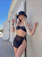 İzmir’den yeni gelen bayan Berna - 0531 030 00 53