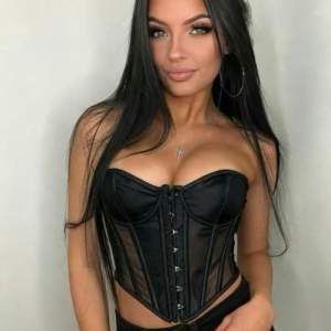 25 yaşlı bayan Nilüfer