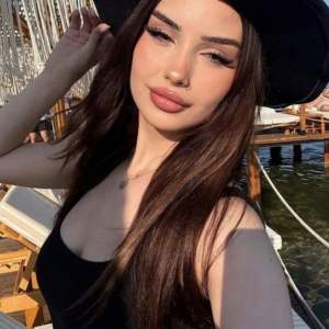 25 yaşlı bayan Şule