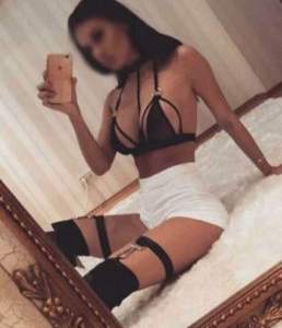 Anı keyifli ve zevkli yaşatan Nezrin