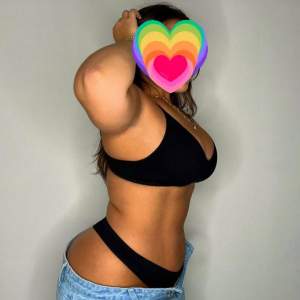 Atakum anal yapan sinirsiz bayan Bade 