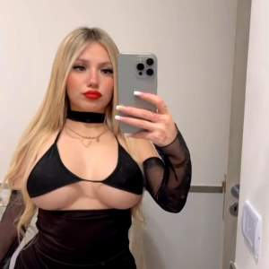 Atakum Büyük göğüslü escort Gözde