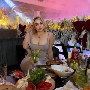 Atakum Büyük göğüslü escort Gözde