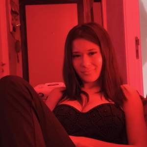 Beyaz tenli Samsun bayan Nilana