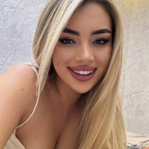 DOLGUN GÖĞÜS Samsun escort Alara. kendi yerim var