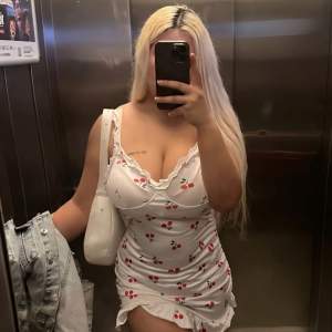 Görüşmeleri sevgili tadında escort Aysima