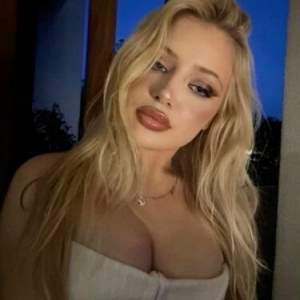 Her türlü fanteziye açık ve sınırsız escort Mefsim