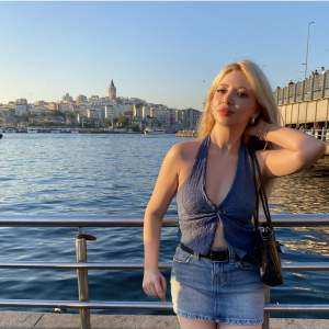 SEKSİ bayan Jale