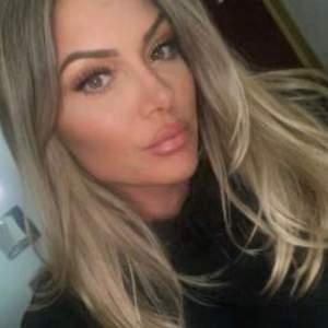 Sınırsız  Samsun Merkez Bayan Partner Almira