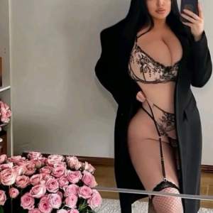 YENİ SEKSDEN DOİMSİZ DİL MASAJ UKRAİNAlİ LİLE