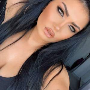 Yeşil gözlü Atakum escort Ela